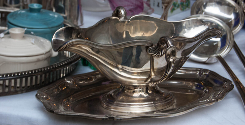 Step-by-Step Disposal Methods for Outdated Pots and Pans